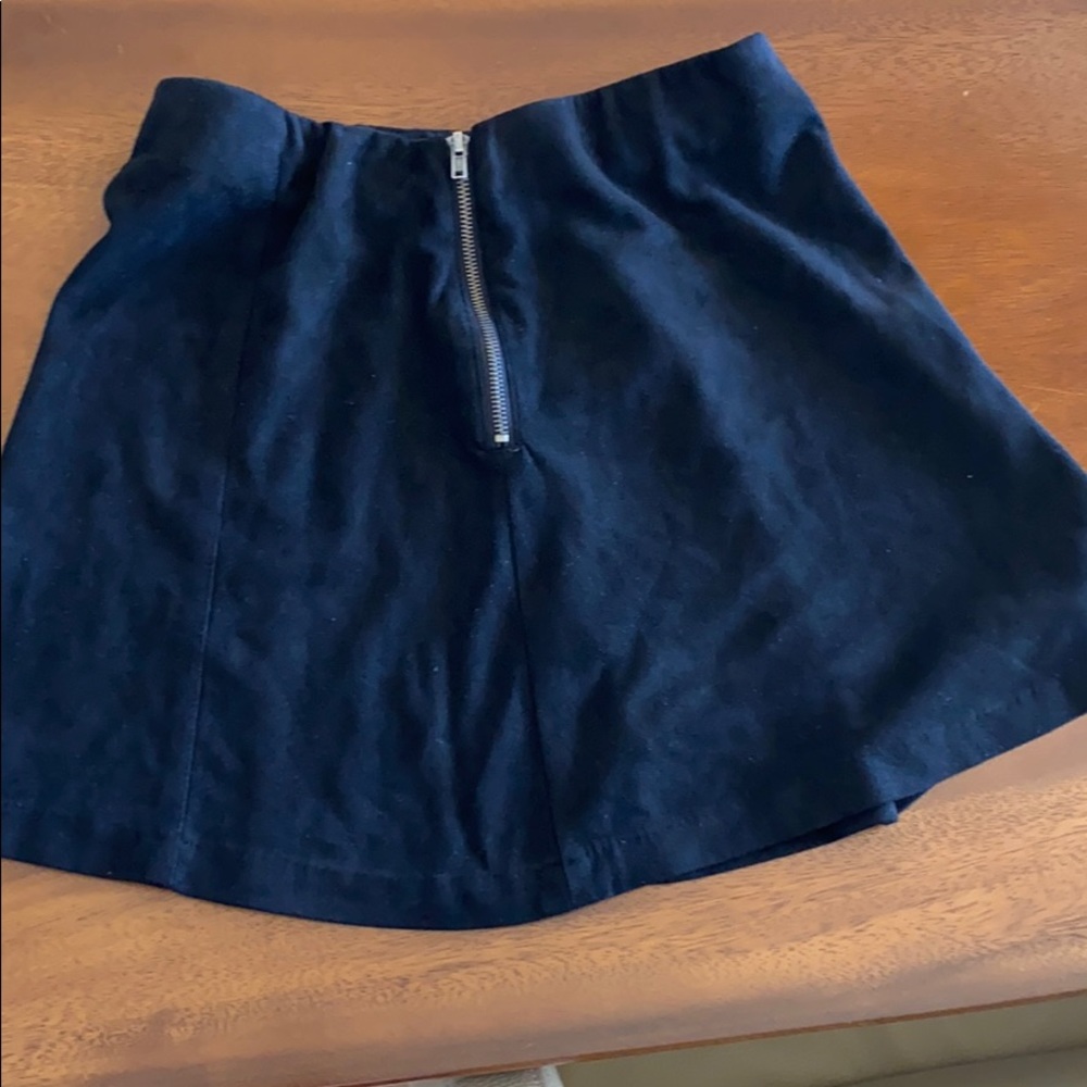 Brandy Melville John Galt black skirt 0S